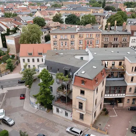 Room&Go: Zentral - Balkon - Arbeitsplatz Halle  Esterno foto